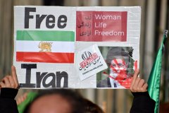 Protest gegen die Mullahs